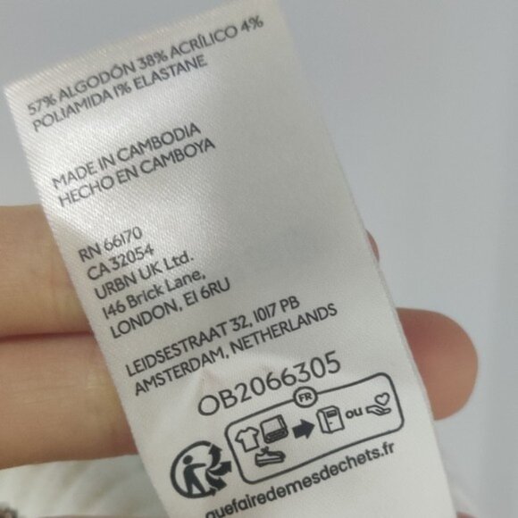 Free People Easy Street White Black Knit Vest NWOT- M - Picture 6 of 9